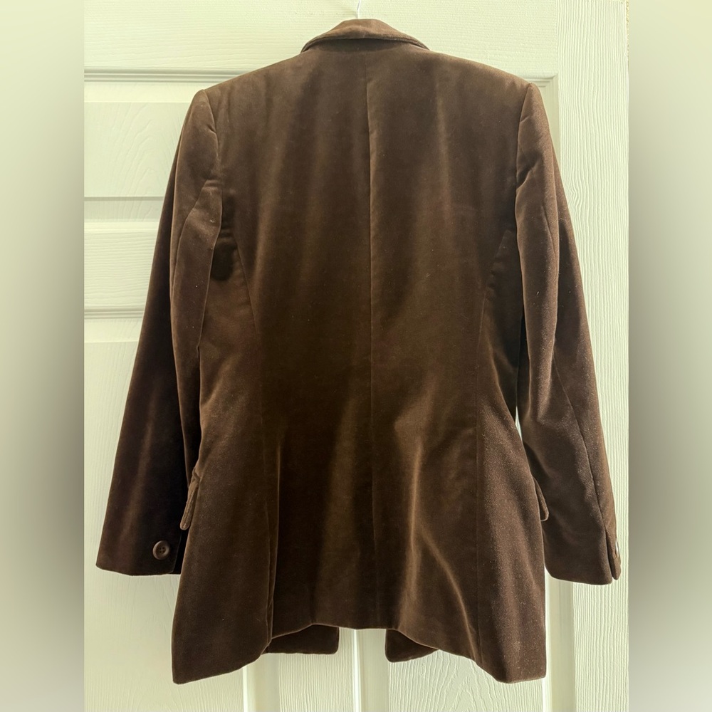 Henri Bendel Velvet Blazer Rich Brown Color Size 6. Excellent condition. - Picture 3 of 8